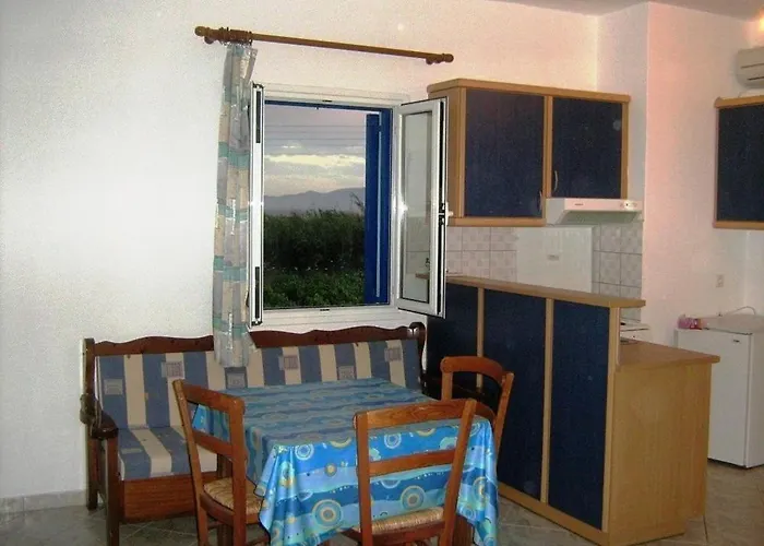 Palmos Self-catering With Sea View Lejlighed *